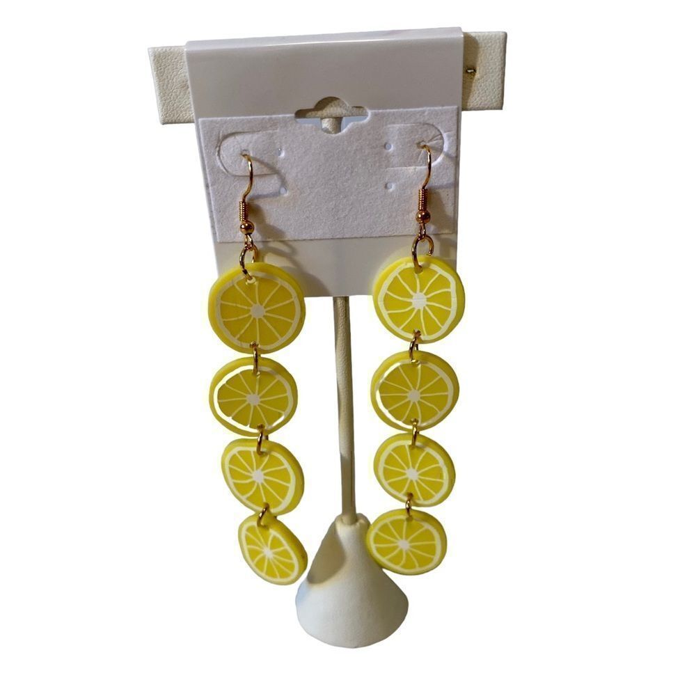 Lemon slices long drop earrings w/gold hardware. Sooo Cute!!